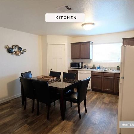 فيلا 3 Story, 3 Bdrm, 4 Beds, 2 Bath, North Houston, Iah - 10B المظهر الخارجي الصورة